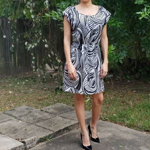 FOREVER 21 White/Black Mini Dress Sz S/P